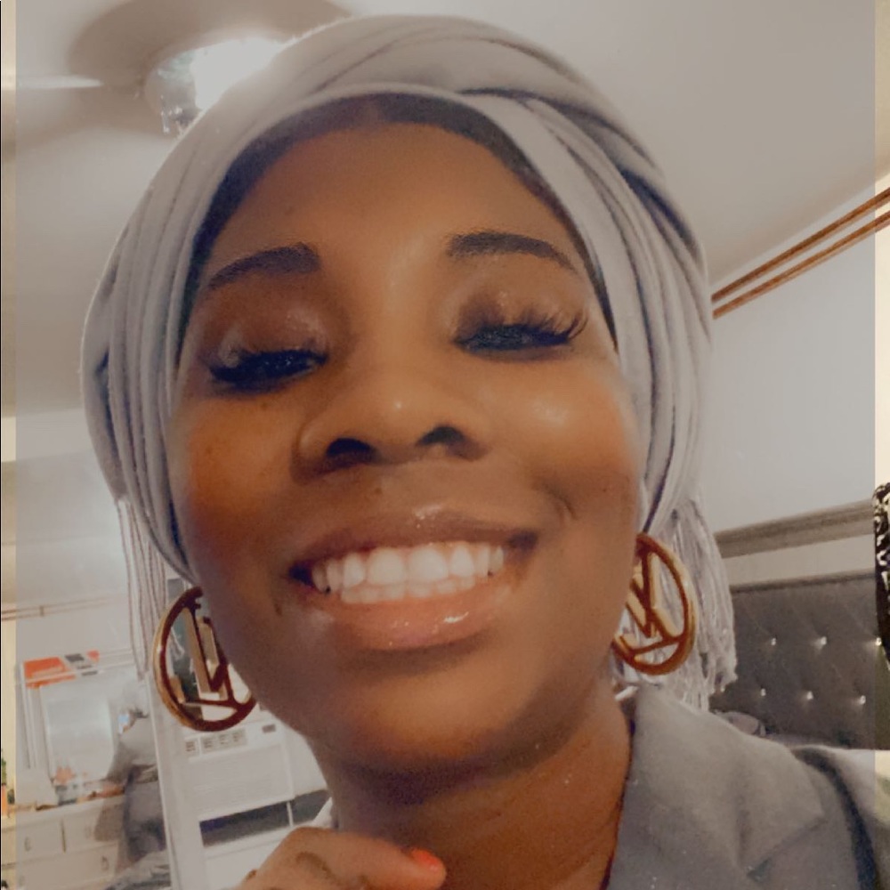 Meet your Posher, Kenyetta